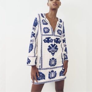 NWT Zara Blue and White Embroidered Swim Cover-Up